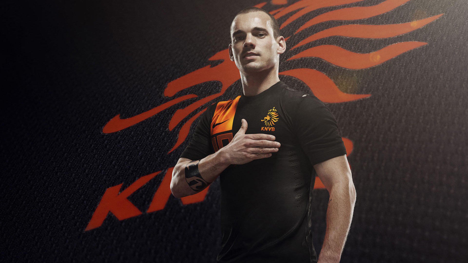 开云下载-意甲焦点战之夜，伊布关键进球定乾坤