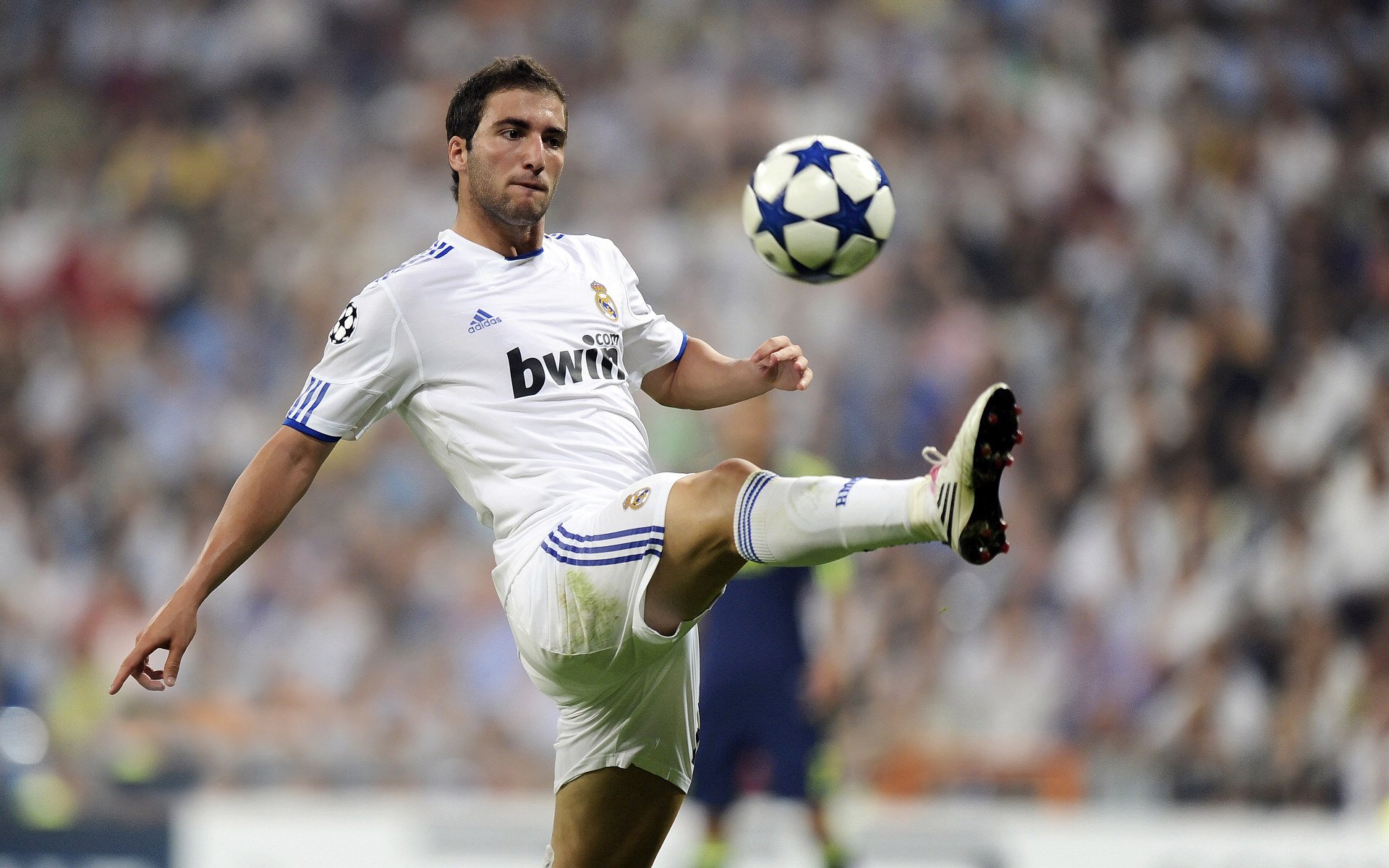 当吉林虎啸遇上奥兰多魔术，德罗赞的硬仗基因与跨越篮球文化的对决启示