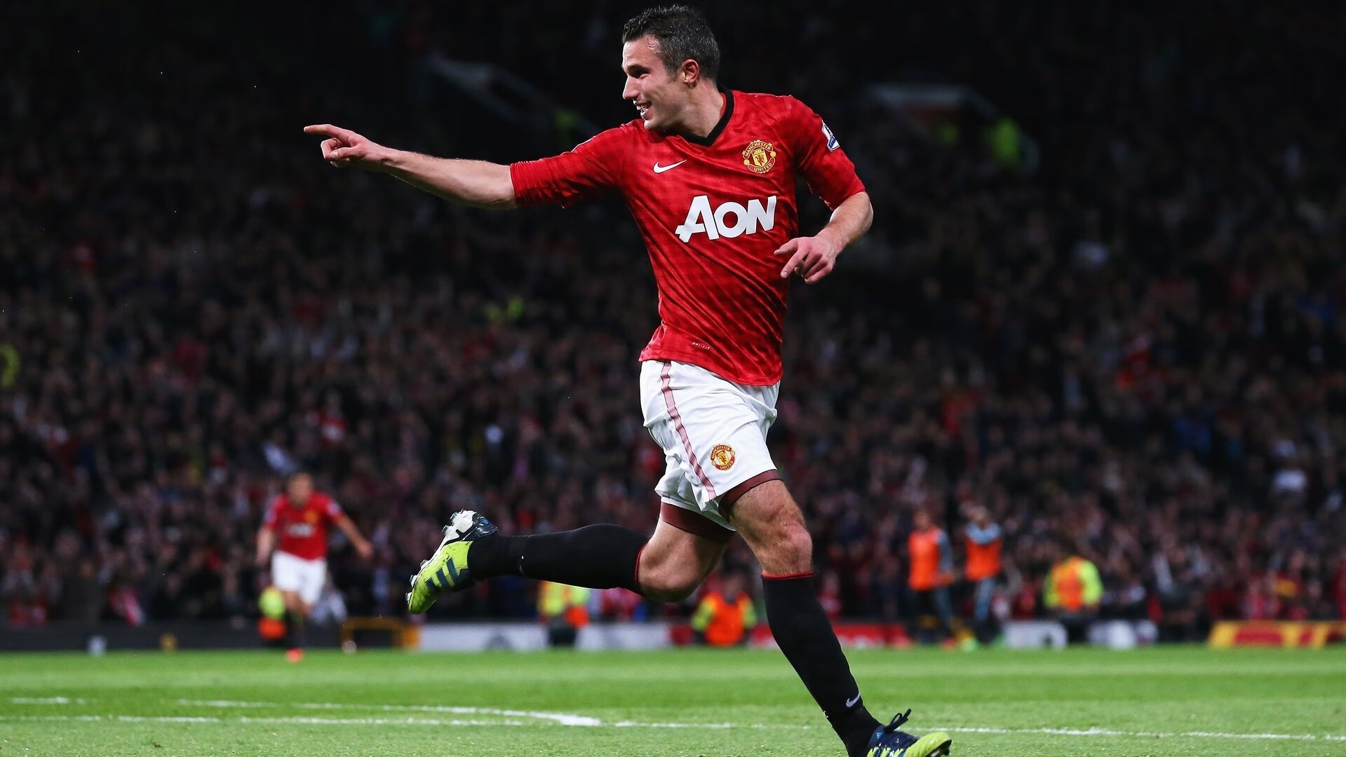 鏖战巴黎,法国队苦战马来西亚,郑思维一球惊四座